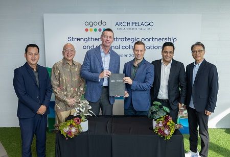  Agoda, Archipelago Partner to Tap Indonesia's Travel Boom